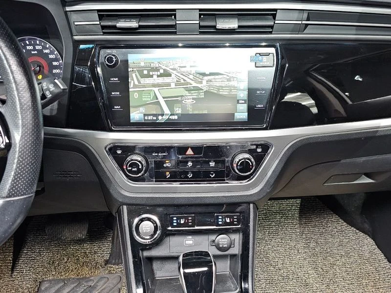 SsangYong Korando 1.6 673910 Automatic, снимка 12 - Автомобили и джипове - 55749619