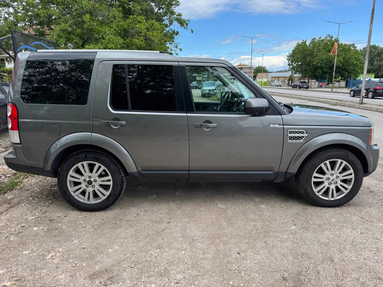 Land Rover Discovery 7 МЕСТА - изображение 9