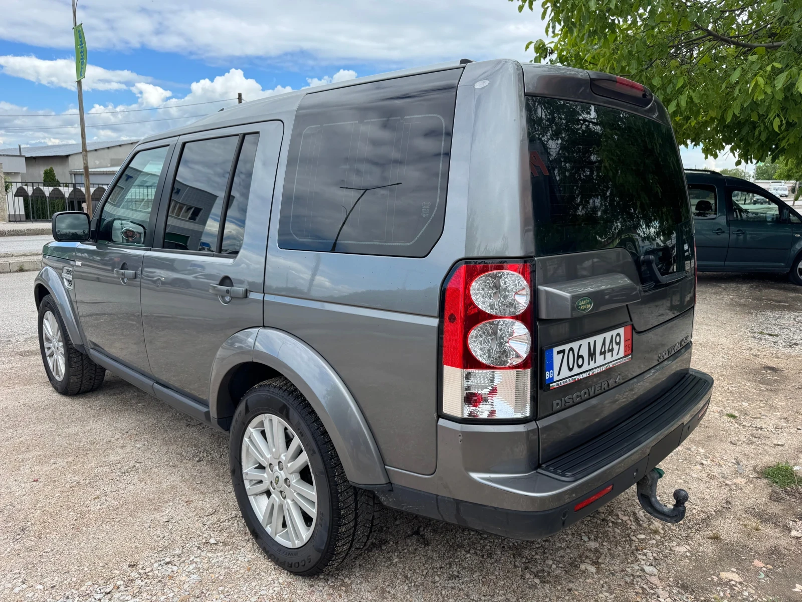 Land Rover Discovery 7 МЕСТА - изображение 7