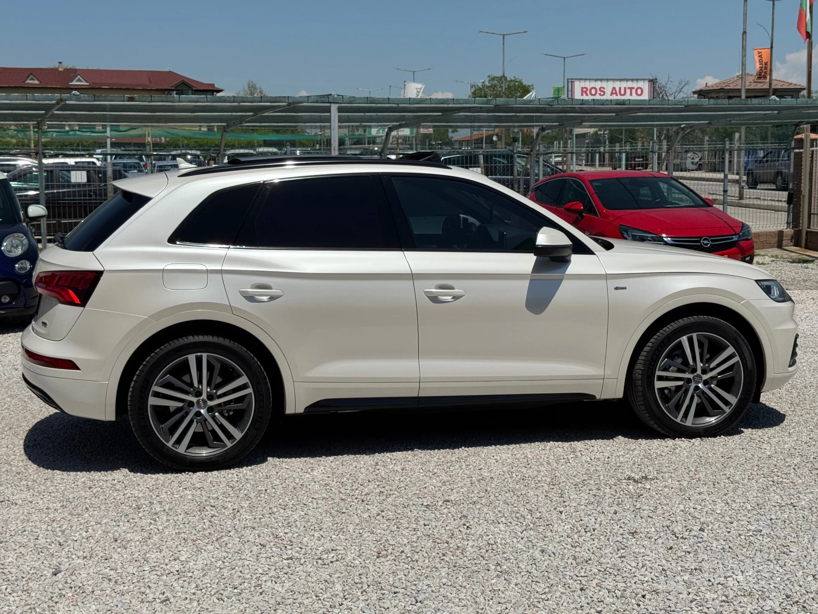 Audi Q5 3.0TDI* S-LINE* NAVI* DISTRONIK* LIZING - изображение 4