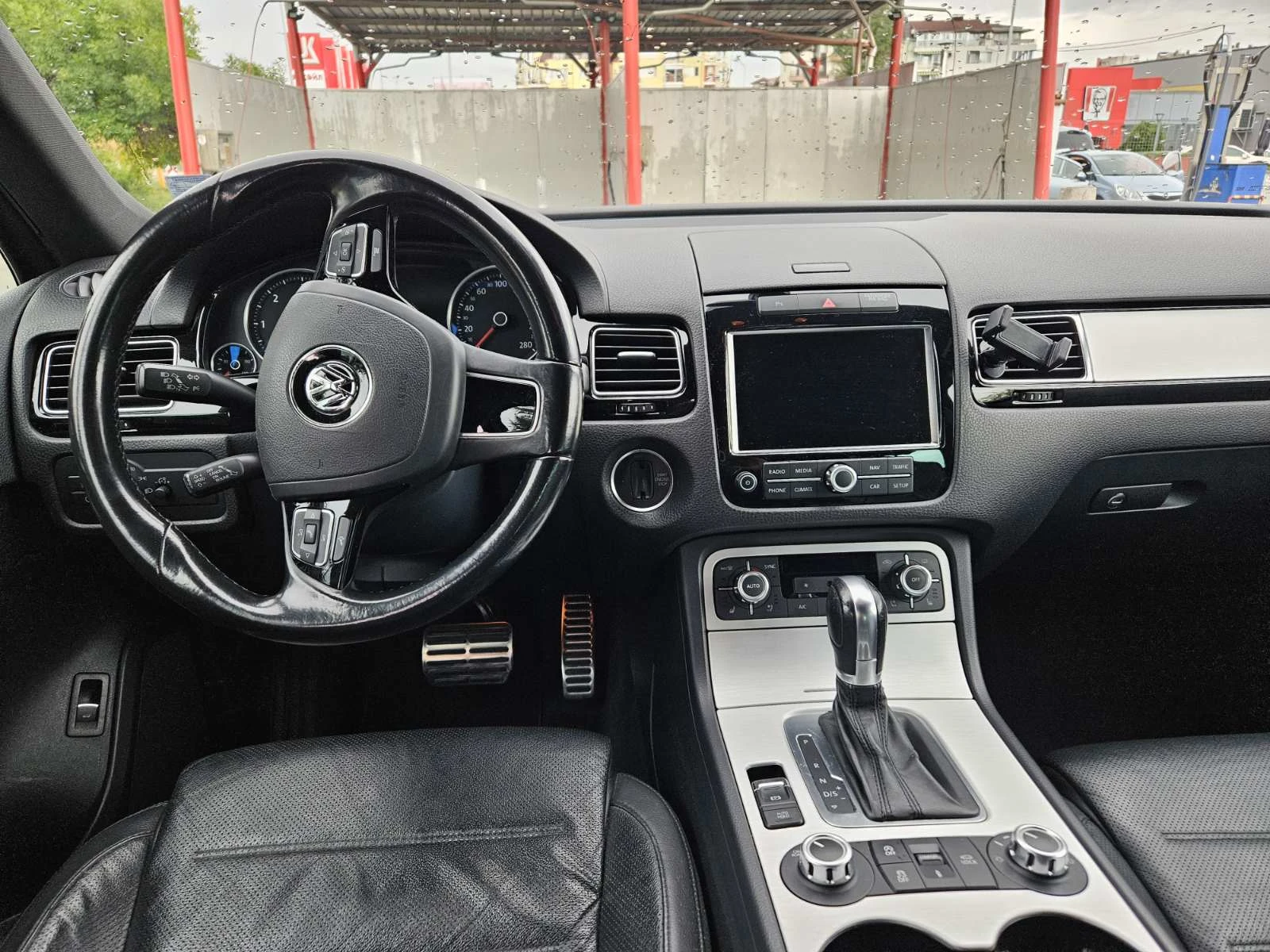 VW Touareg 3.0 TDI - изображение 9
