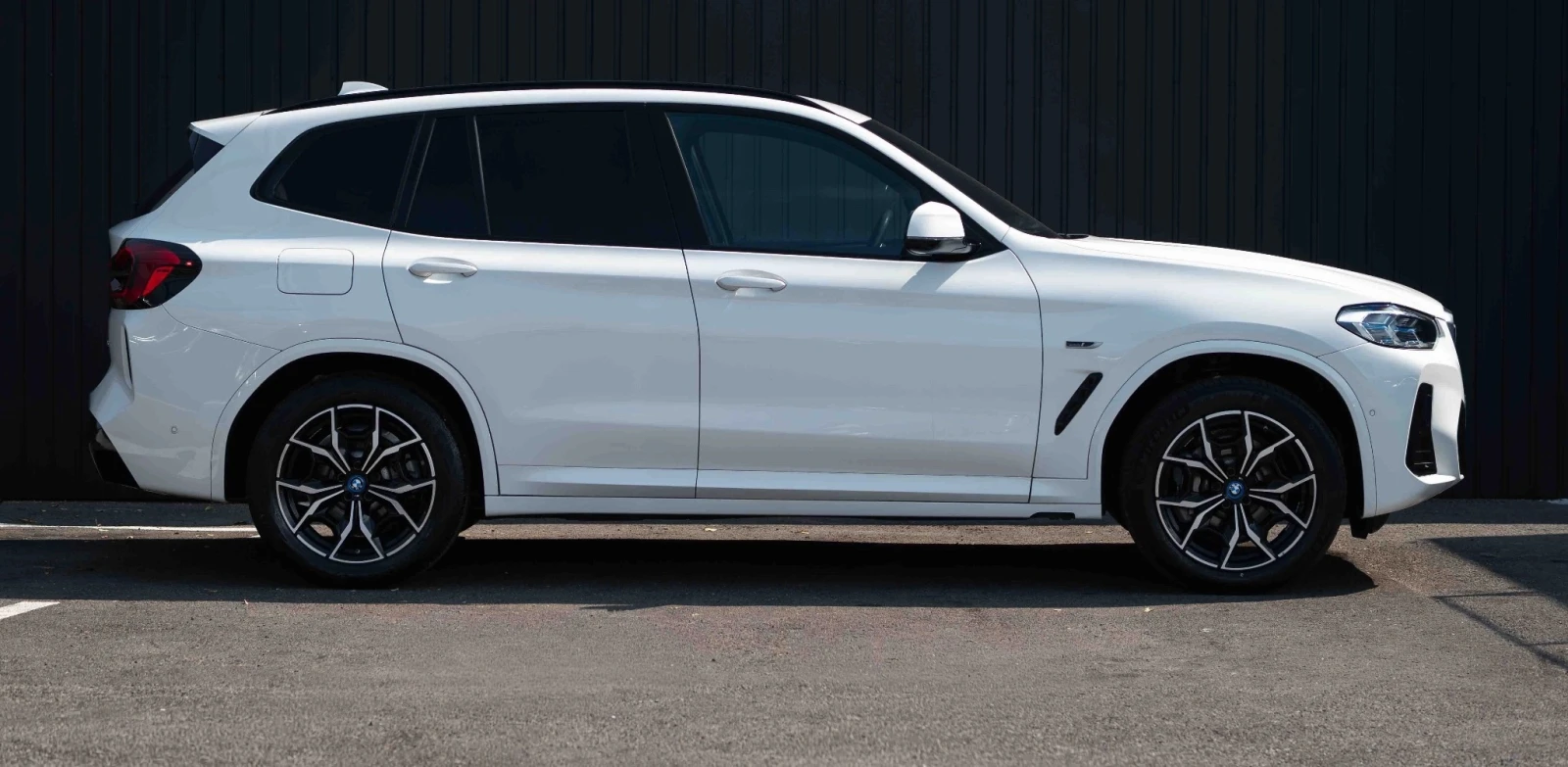BMW X3 30e xDrive M Pack - изображение 4
