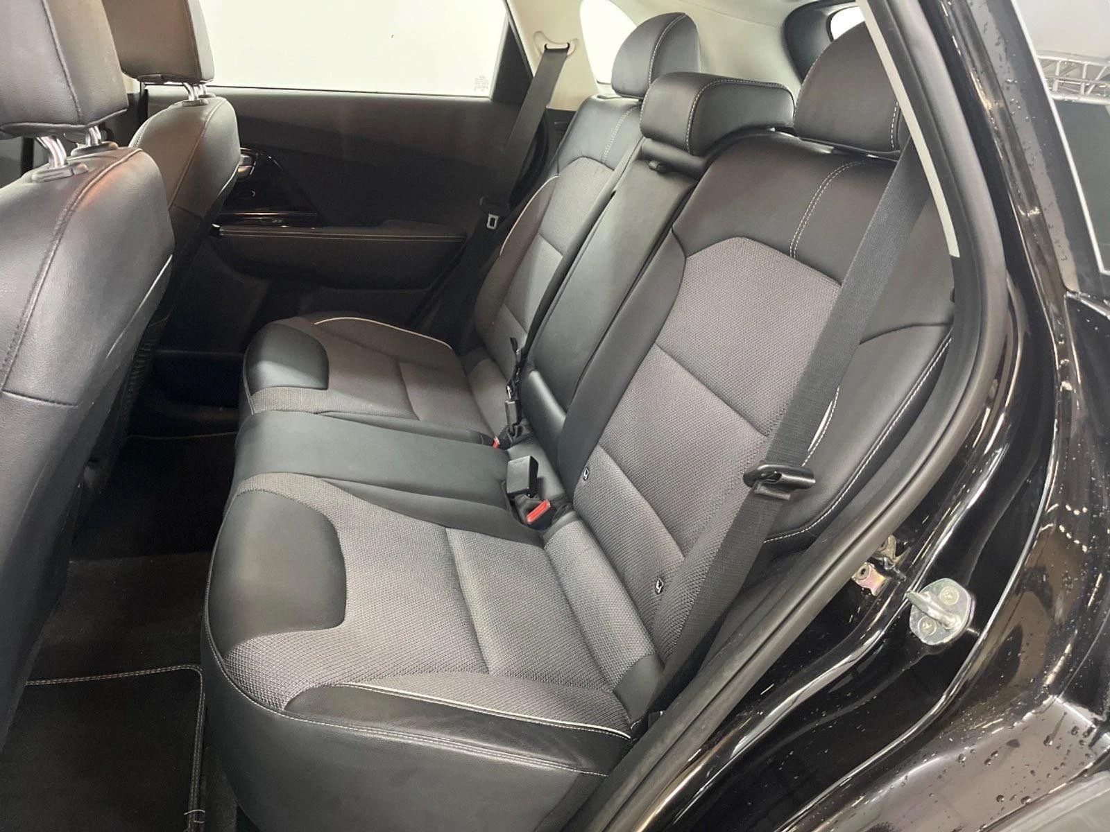 Kia Niro 65KWh DYNAMIC LINE /KIA CONNECT/VESS/2021, снимка 5 - Автомобили и джипове - 53156426