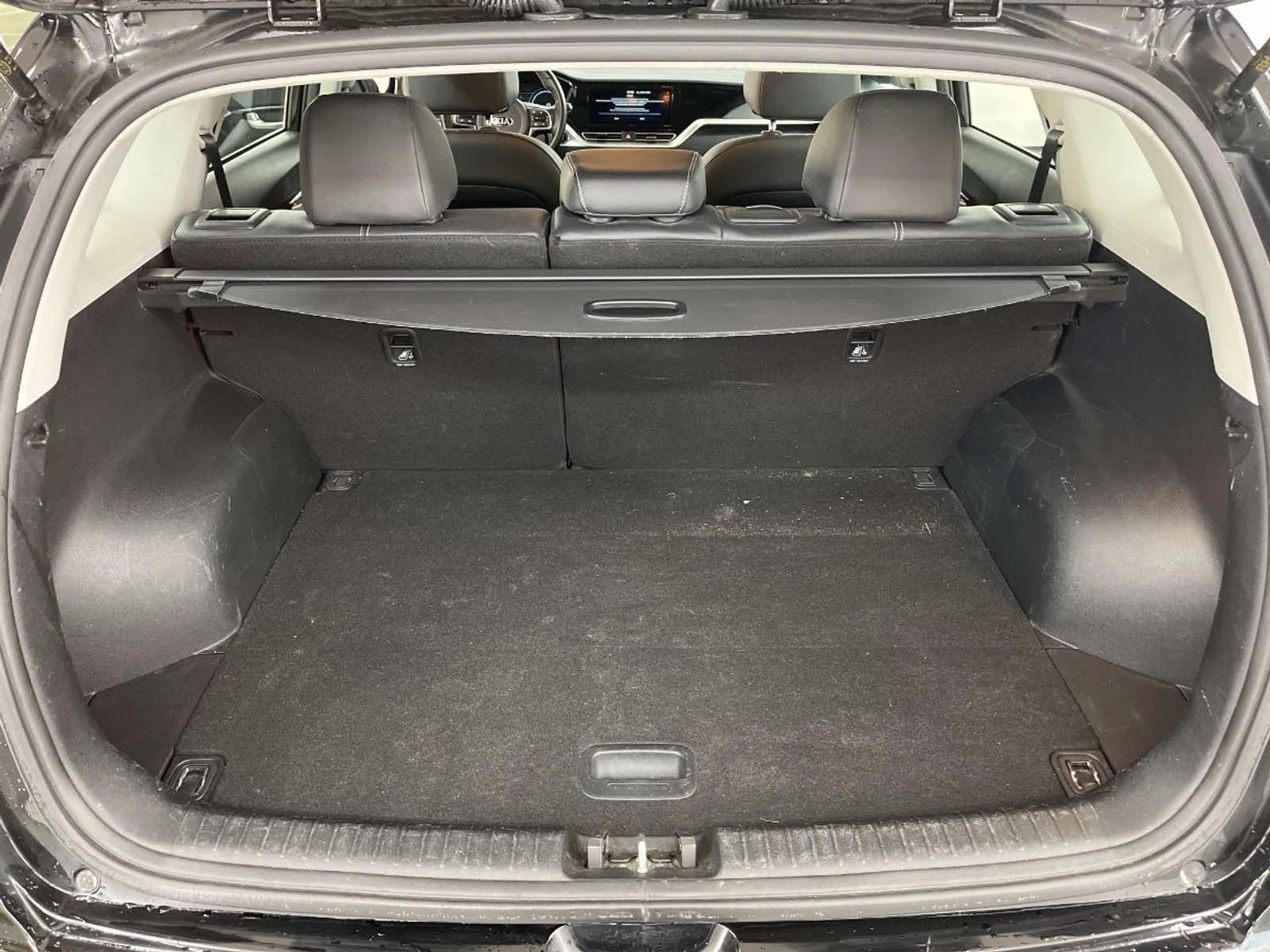 Kia Niro 65KWh DYNAMIC LINE /KIA CONNECT/VESS/2021, снимка 6 - Автомобили и джипове - 53156426