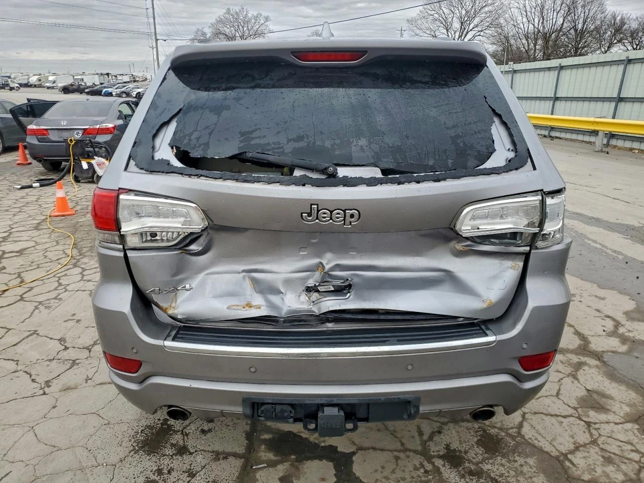 Jeep Grand cherokee * OVERLAND* AWD*  - изображение 5