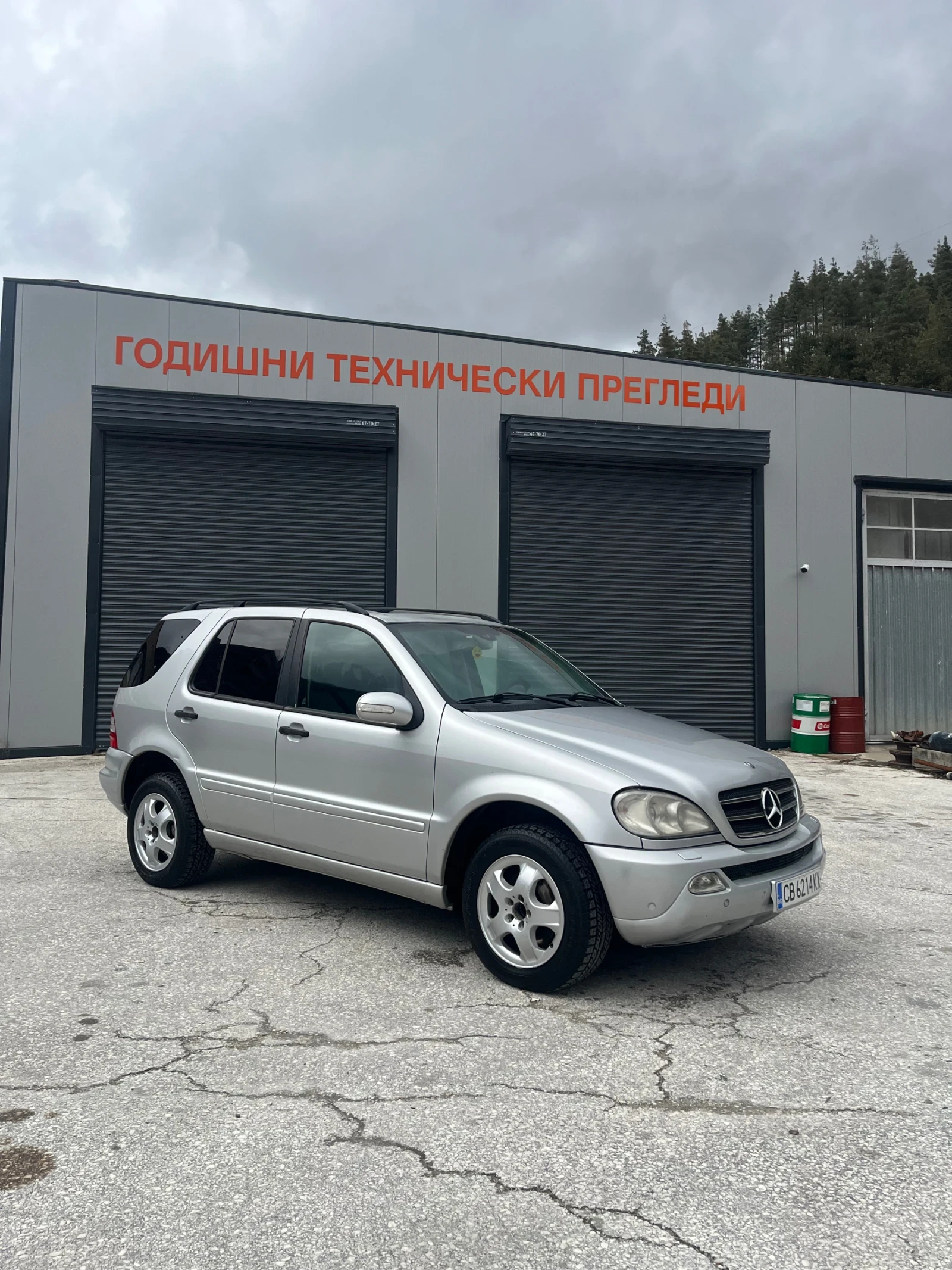 Mercedes-Benz ML 270, снимка 3 - Автомобили и джипове - 53706549