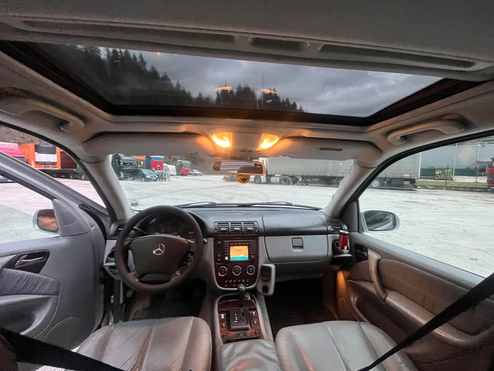 Mercedes-Benz ML 270, снимка 10 - Автомобили и джипове - 53706549