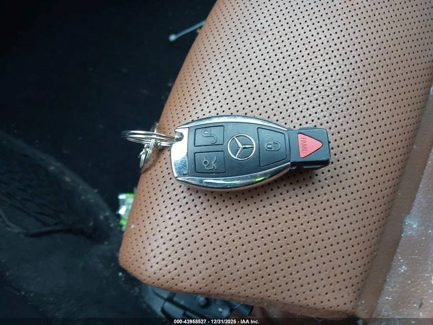 Mercedes-Benz GLC 300 4MATIC* подгрев* панорама* памет на седалките* , снимка 8 - Автомобили и джипове - 53833600