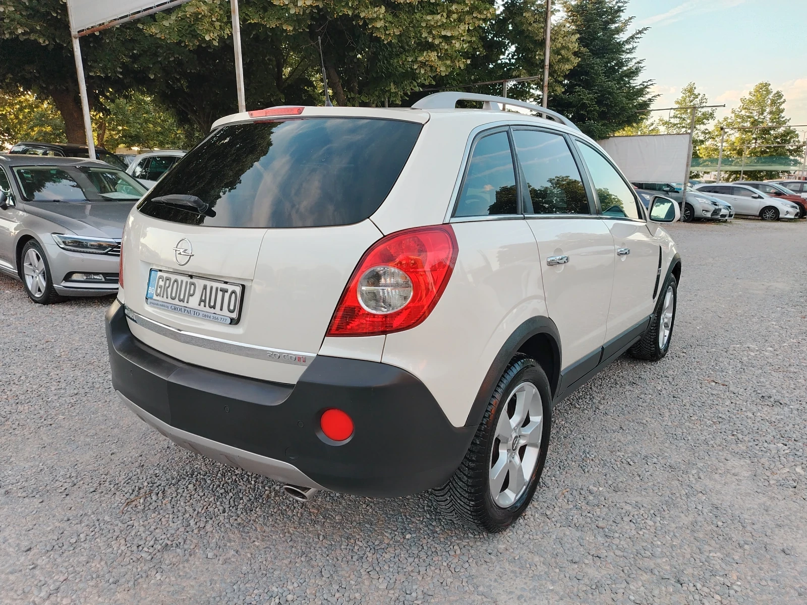 Opel Antara 2.0d-150к.с/4x4/КОЖА/ПОДГРЕВ/АВТОМАТИК!!! , снимка 7 - Автомобили и джипове - 54948460