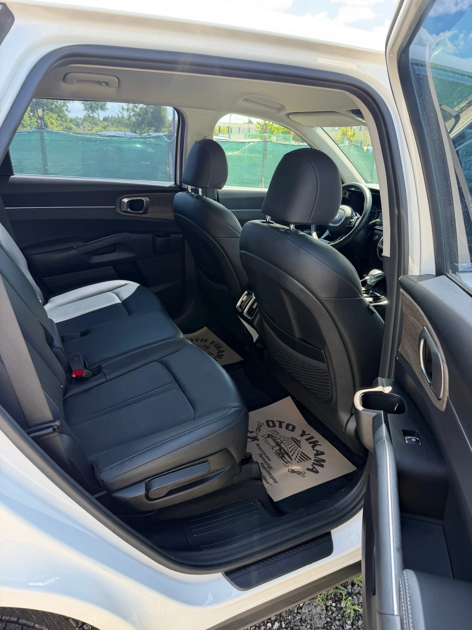 Kia Sorento НАЛИЧНА* TOP, снимка 12 - Автомобили и джипове - 54979229