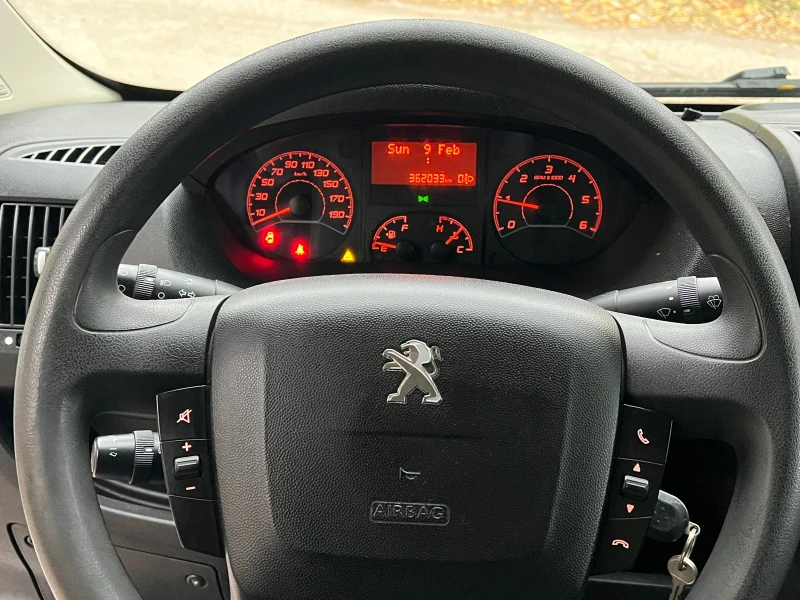 Peugeot Boxer 3.0* Клима* Товарен, снимка 11 - Бусове и автобуси - 47855293