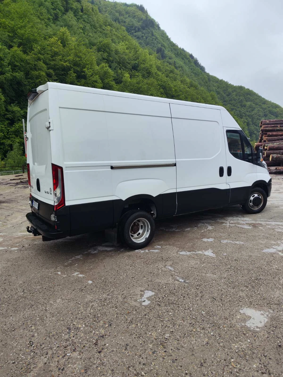 Iveco 35c13 | Mobile.bg   13