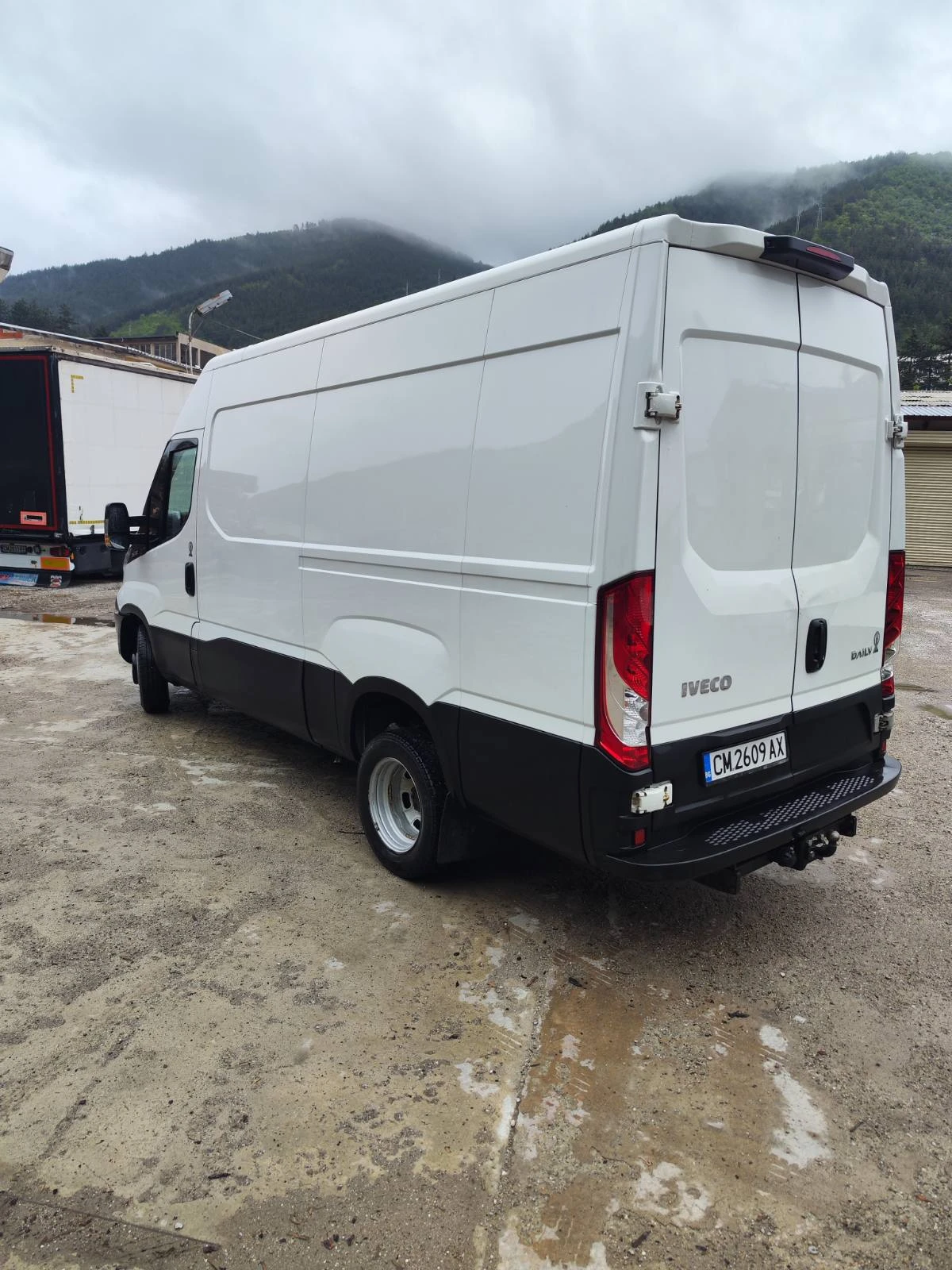Iveco 35c13  - изображение 9