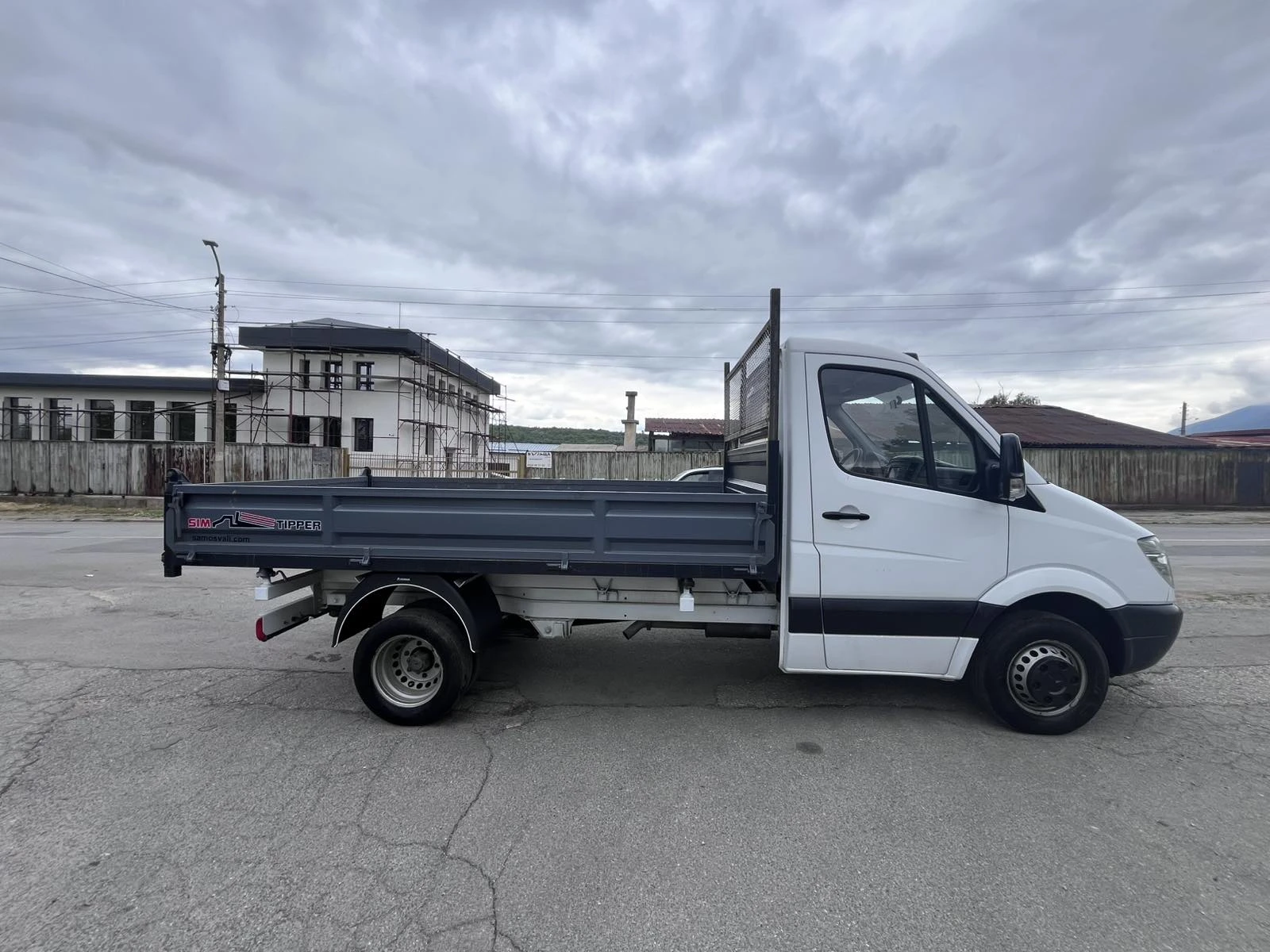 Mercedes-Benz Sprinter 519  с ДДС - 3.5т - FULL MAX Екстри - V6 7G - Уникален, снимка 4 - Бусове и автобуси - 53483789