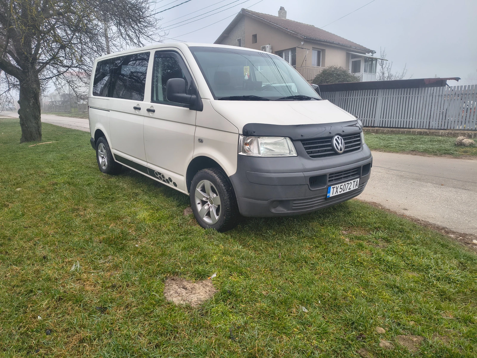 VW T5 1.9tdi 105hp, снимка 6 - Бусове и автобуси - 53838389