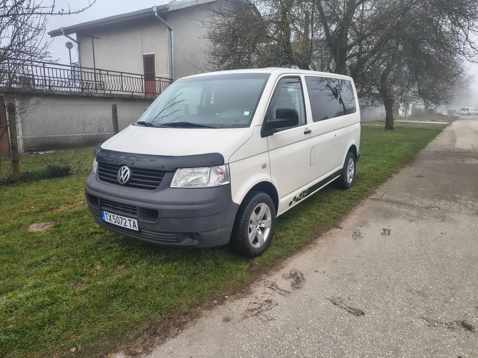 VW T5 1.9tdi 105hp, снимка 5 - Бусове и автобуси - 53838389