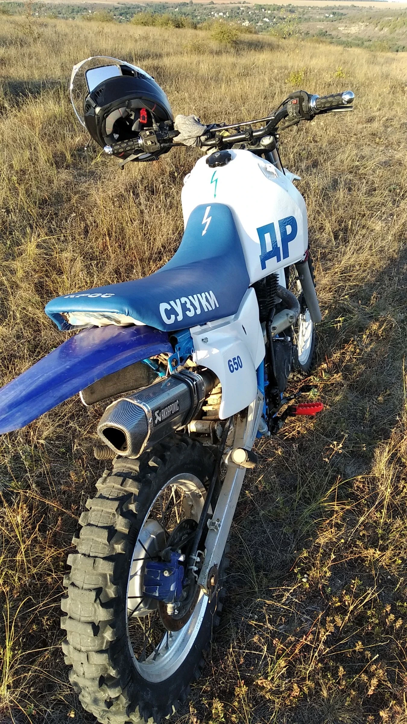 Suzuki Dr 650 - изображение 3