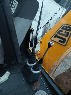  JCB 4CX | Mobile.bg    12