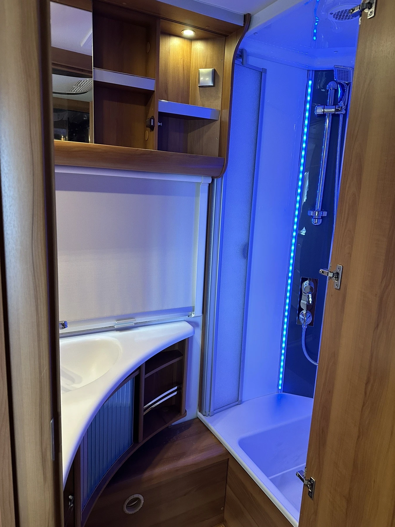 Каравана Fendt Diamand - изображение 6