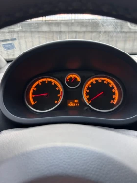 Opel Corsa 1.2 , снимка 9