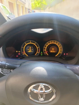 Toyota Auris 1.4 D4D, снимка 7
