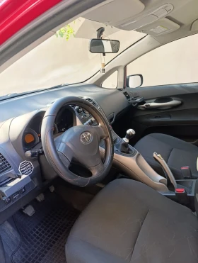 Toyota Auris 1.4 D4D - 4000 € - 23575807 9