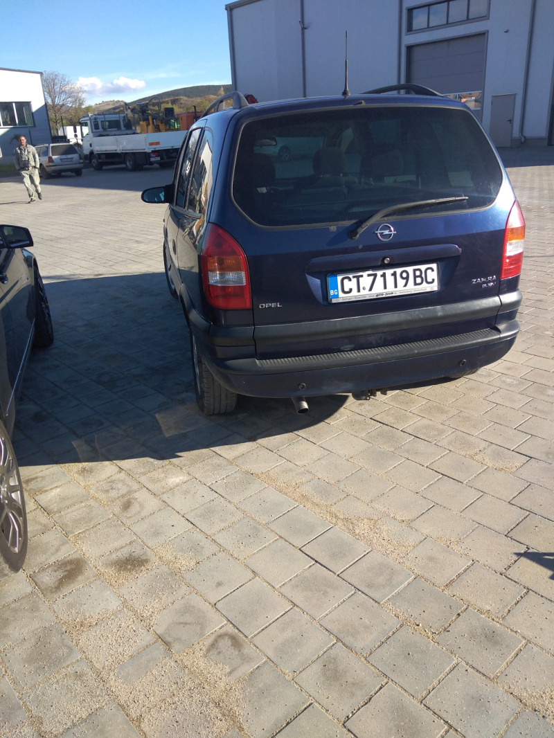 Opel Zafira, снимка 4 - Автомобили и джипове - 45646645