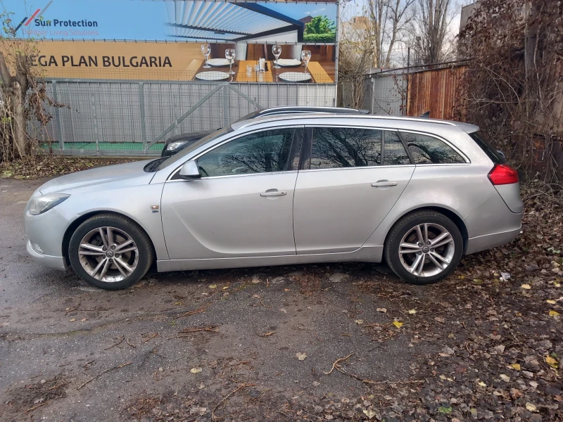 Opel Insignia 2.0 turbo 4x4, снимка 4 - Автомобили и джипове - 48263560