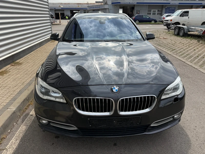 BMW 530 530xDrive+ Head Up+ Key Less GO+ Подгрев+ Камера+ , снимка 7 - Автомобили и джипове - 51483806