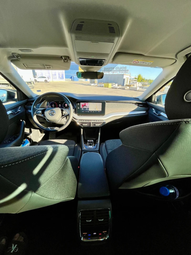 Skoda Octavia 67 хил.км First Edition + Печка; Хедъп; Пълен ел. , снимка 9 - Автомобили и джипове - 51806181