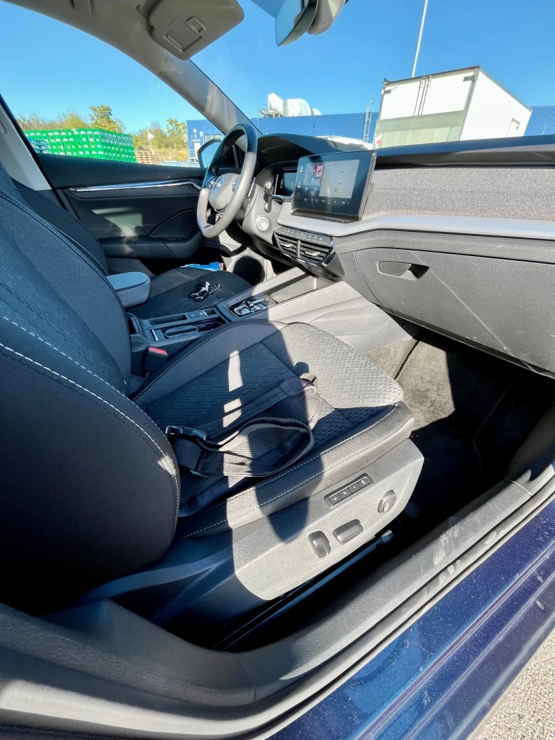 Skoda Octavia 67 хил.км First Edition + Печка; Хедъп; Пълен ел. , снимка 13 - Автомобили и джипове - 51806181