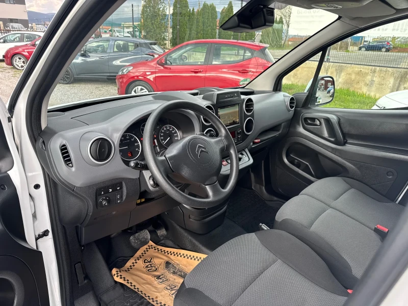 Citroen Berlingo 1.6HDI AUTOMATIC!! 3 seats! NAVI!Camera!! Euro 6!!, снимка 12 - Автомобили и джипове - 51978291