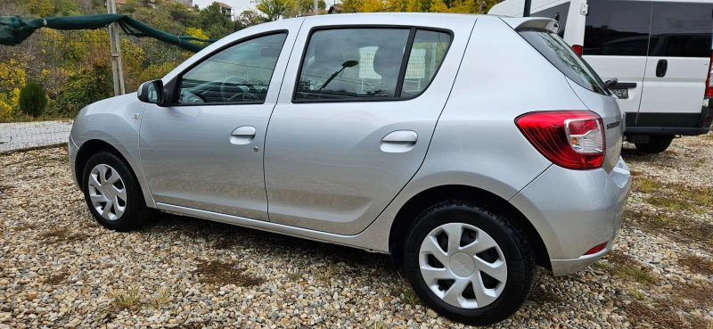 Dacia Sandero 1, 2i-2014г* ФАБРИЧЕН ГАЗОВ ИНЖЕКЦИОН* КЛИМА* ЕВРО, снимка 4 - Автомобили и джипове - 52309160