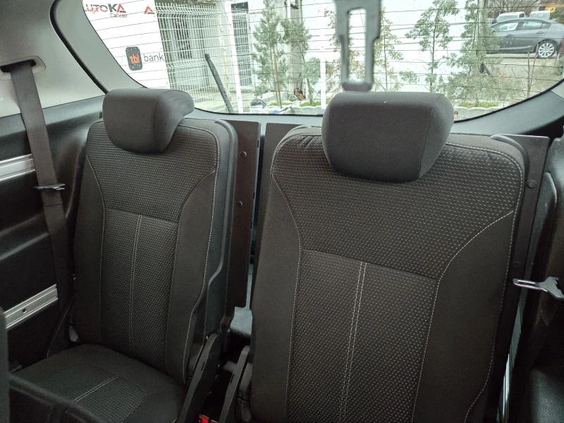 Opel Zafira 2.0CDTI-165кс= 7МЕСТА= НАВИ= 6СК= ПОДГРЕВ= ПАРК, снимка 10 - Автомобили и джипове - 53013762