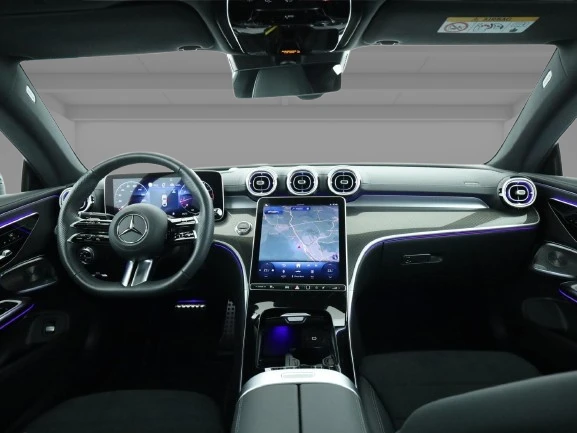 Mercedes-Benz CLE 300 4Matic = AMG Line = Night Package Гаранция - изображение 7