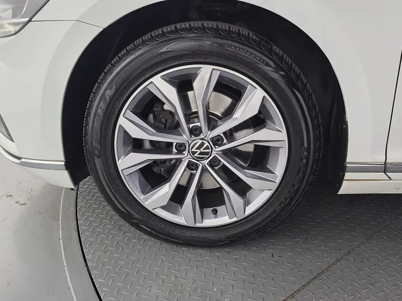VW Passat  2.0 TDI PREMIUM | Mobile.bg � ����������� 5