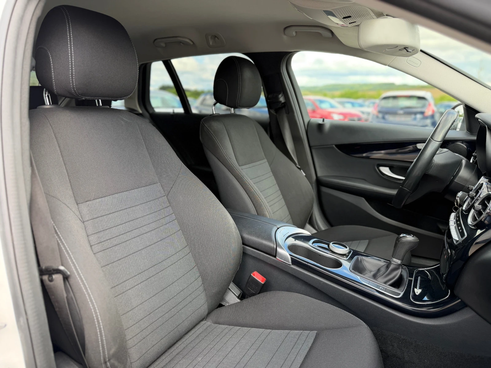 Mercedes-Benz C 180 1.6 CDI, снимка 15 - Автомобили и джипове - 49405983