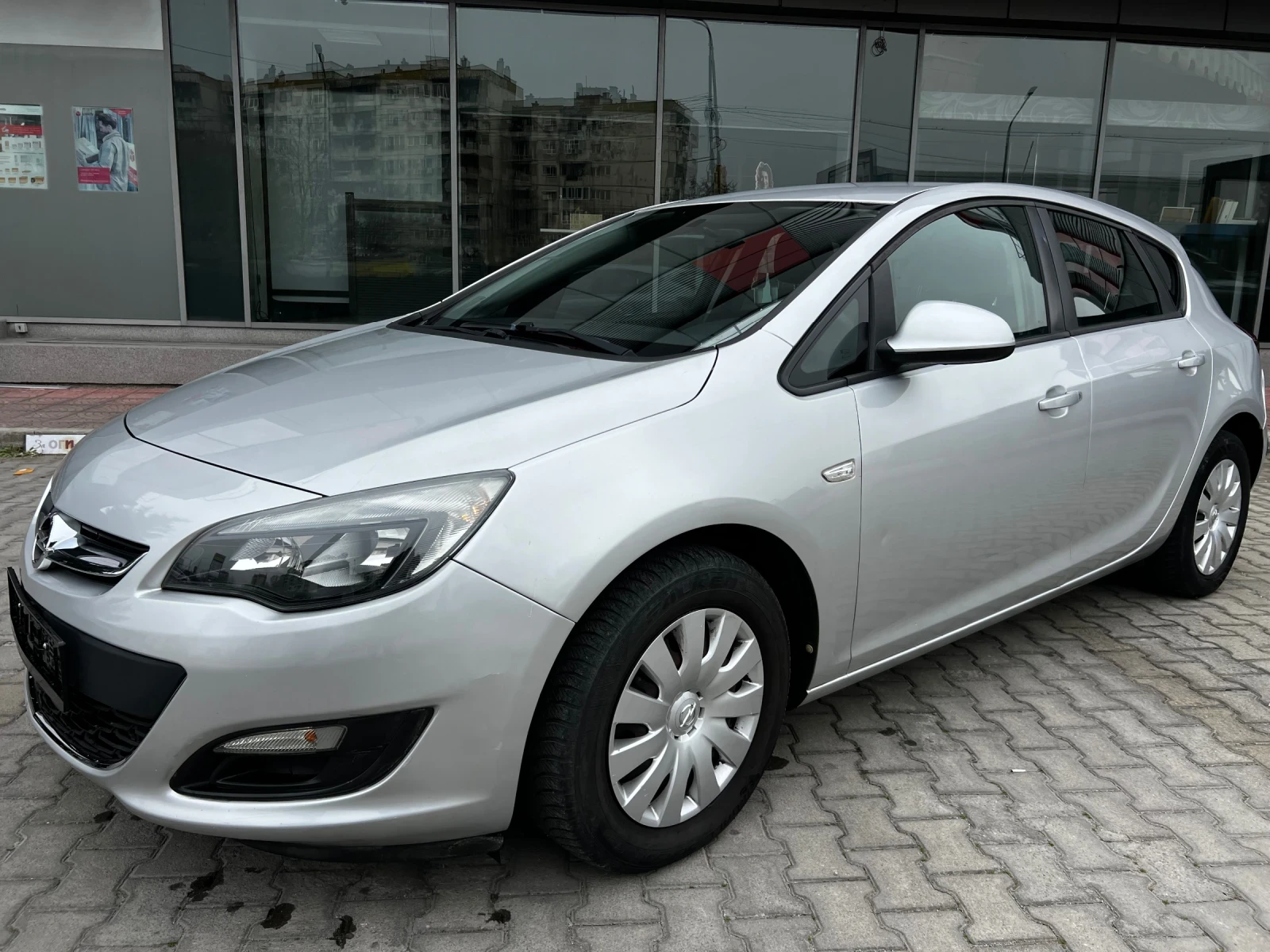 Opel Astra 1.7 CDTI 110к.с. - изображение 2