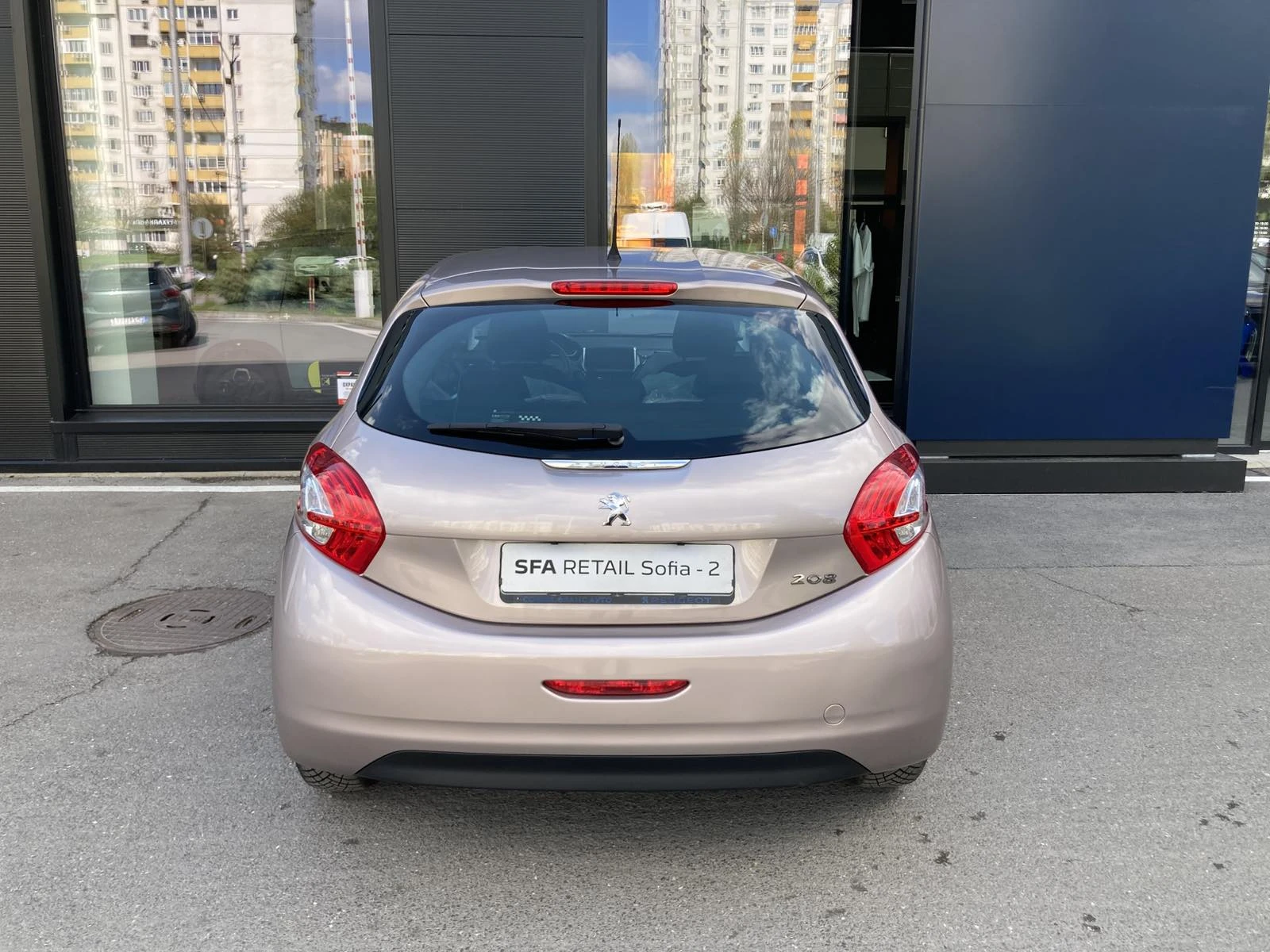 Peugeot 208 5P ACTIVE 1.2VTi/82 BVM5 - изображение 5