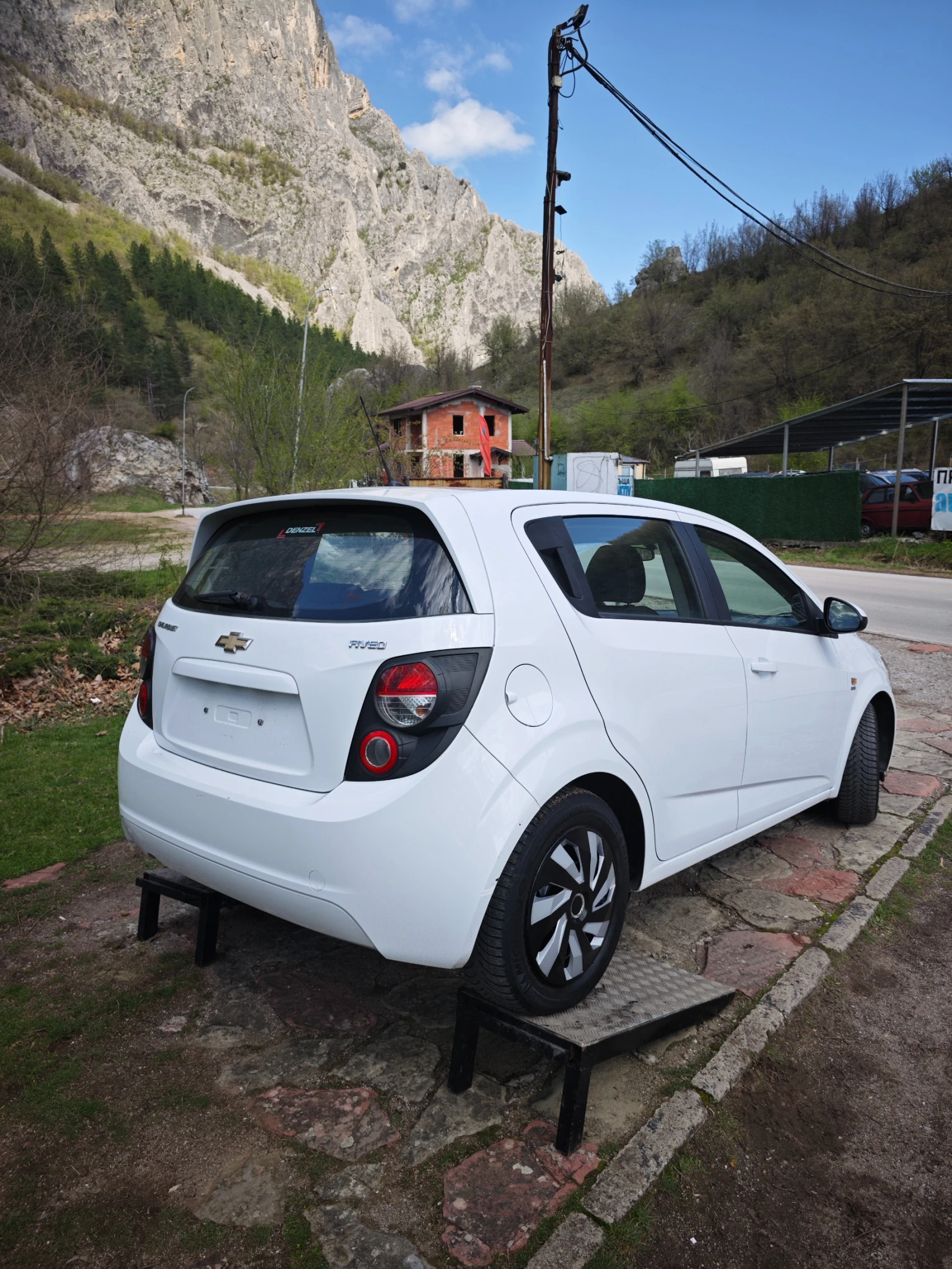 Chevrolet Aveo 1.2I НОВ МОДЕЛ - изображение 4