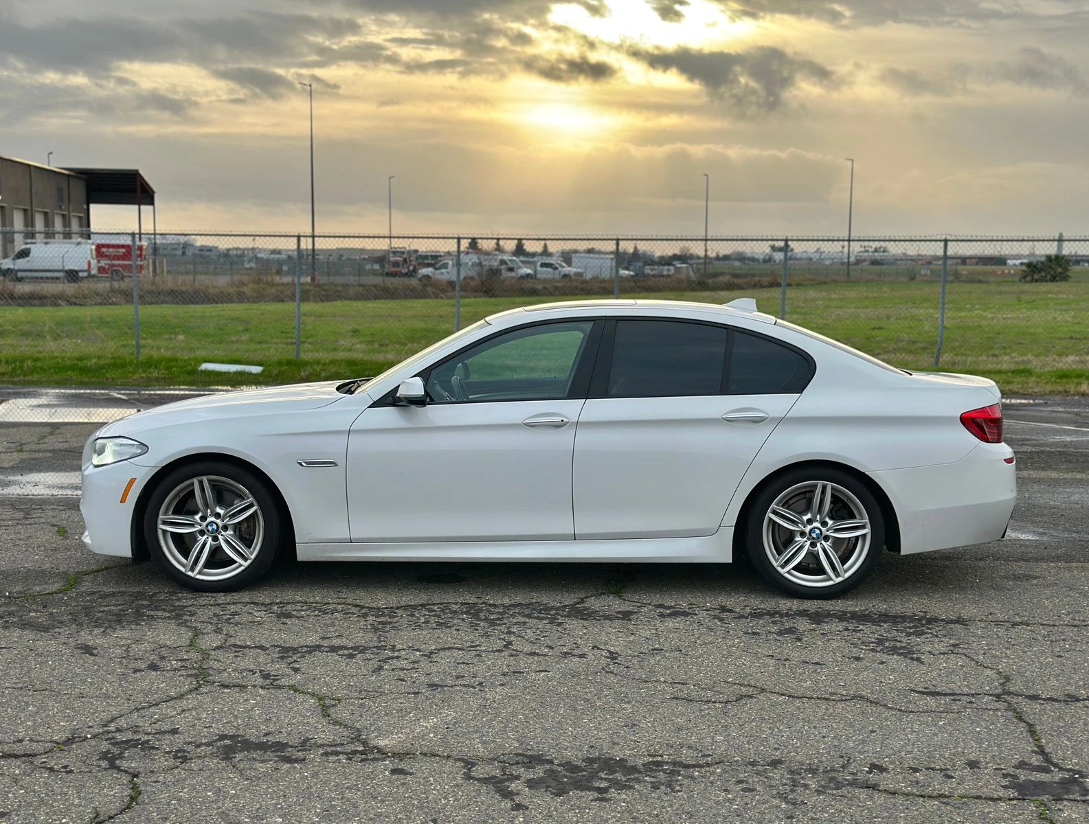 BMW 535 FACELIFT* M-PACK* HEADUP* SHODOWLINE* HARMAN* 8ZF* - изображение 7