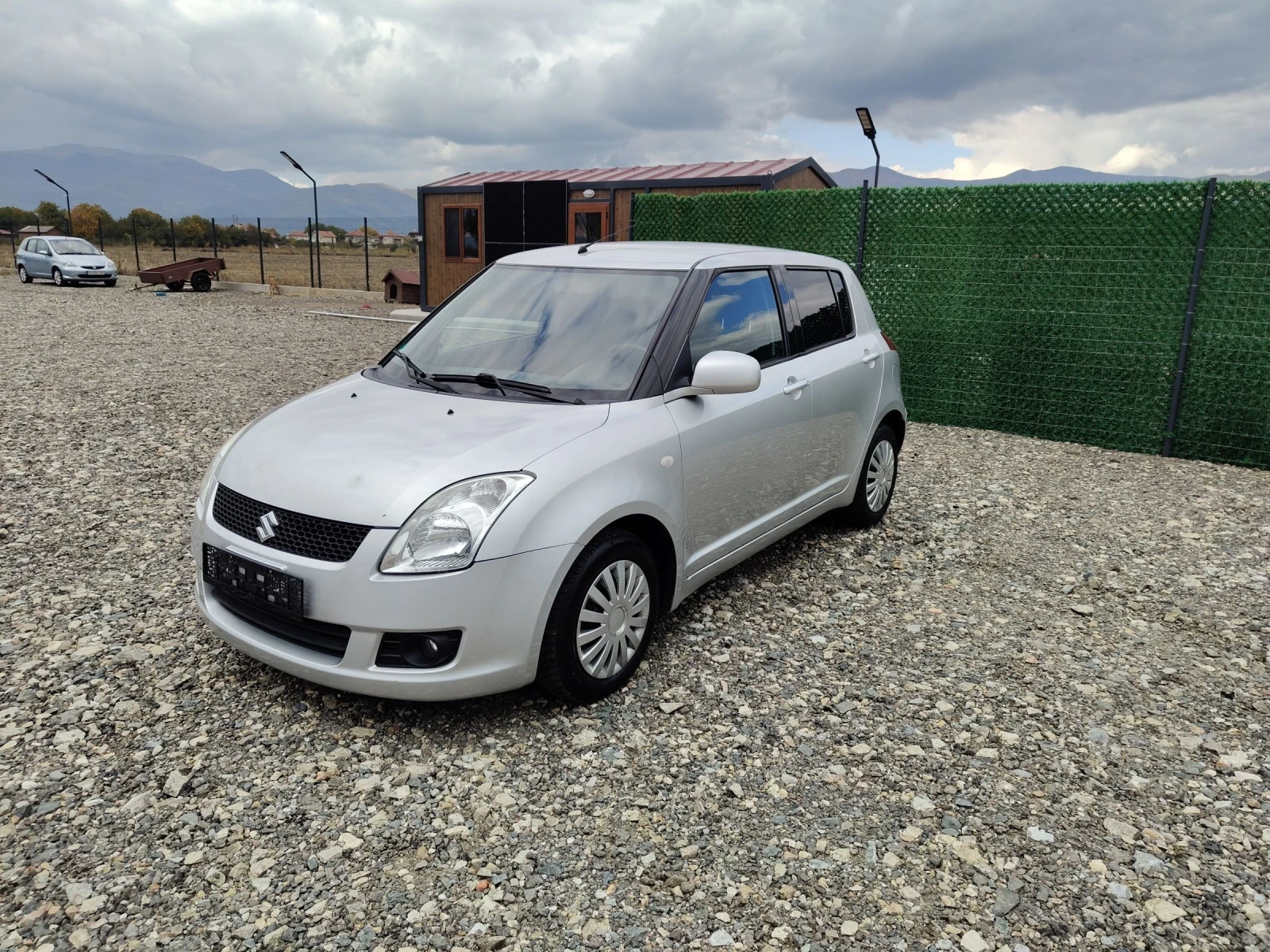 Suzuki Swift 1.3 i 92 ks - изображение 2