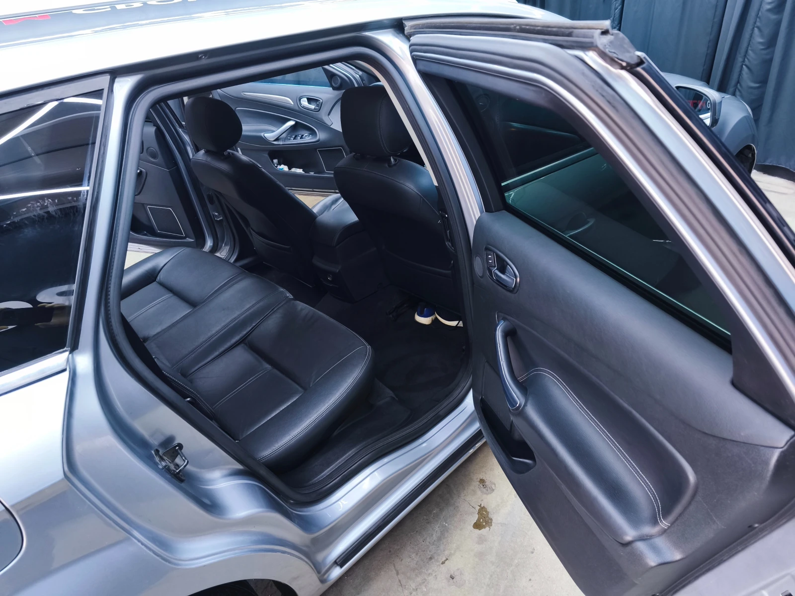 Ford Mondeo 2.0TDCI 6c.k  - изображение 10