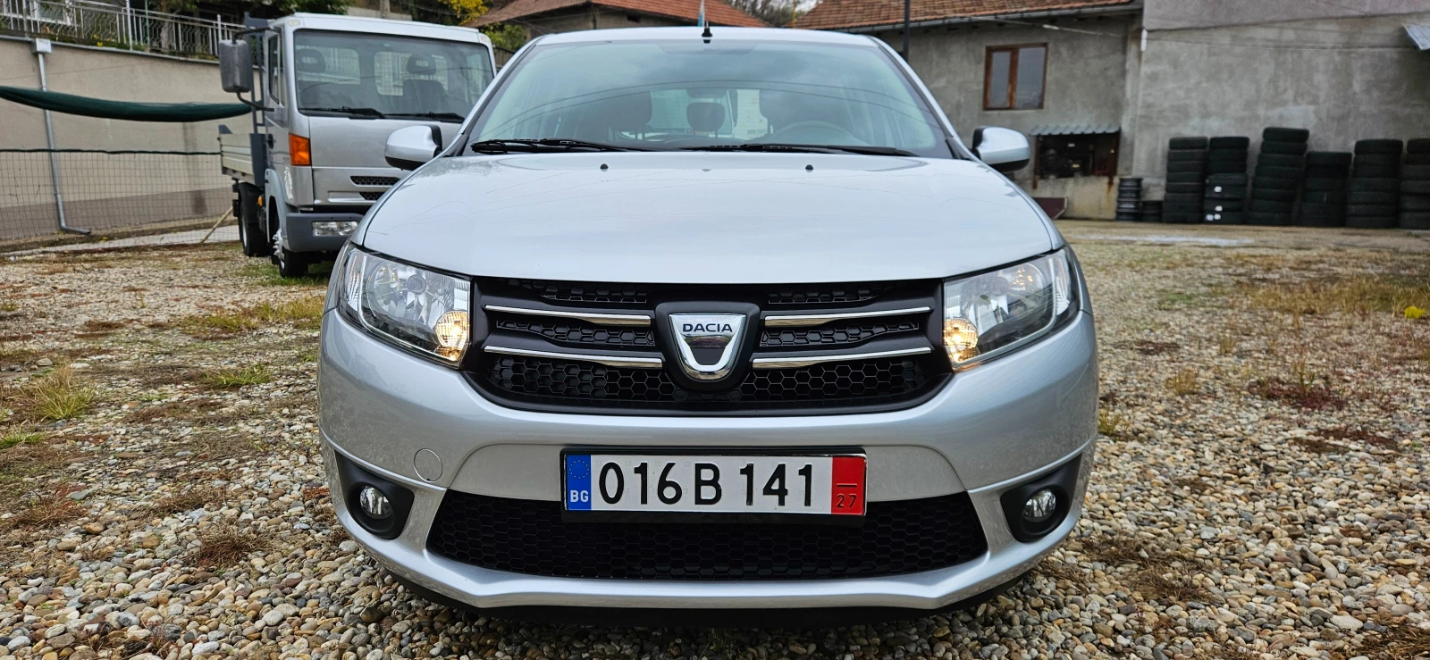 Dacia Sandero 1, 2i-2014*   * *  | Mobile.bg   2