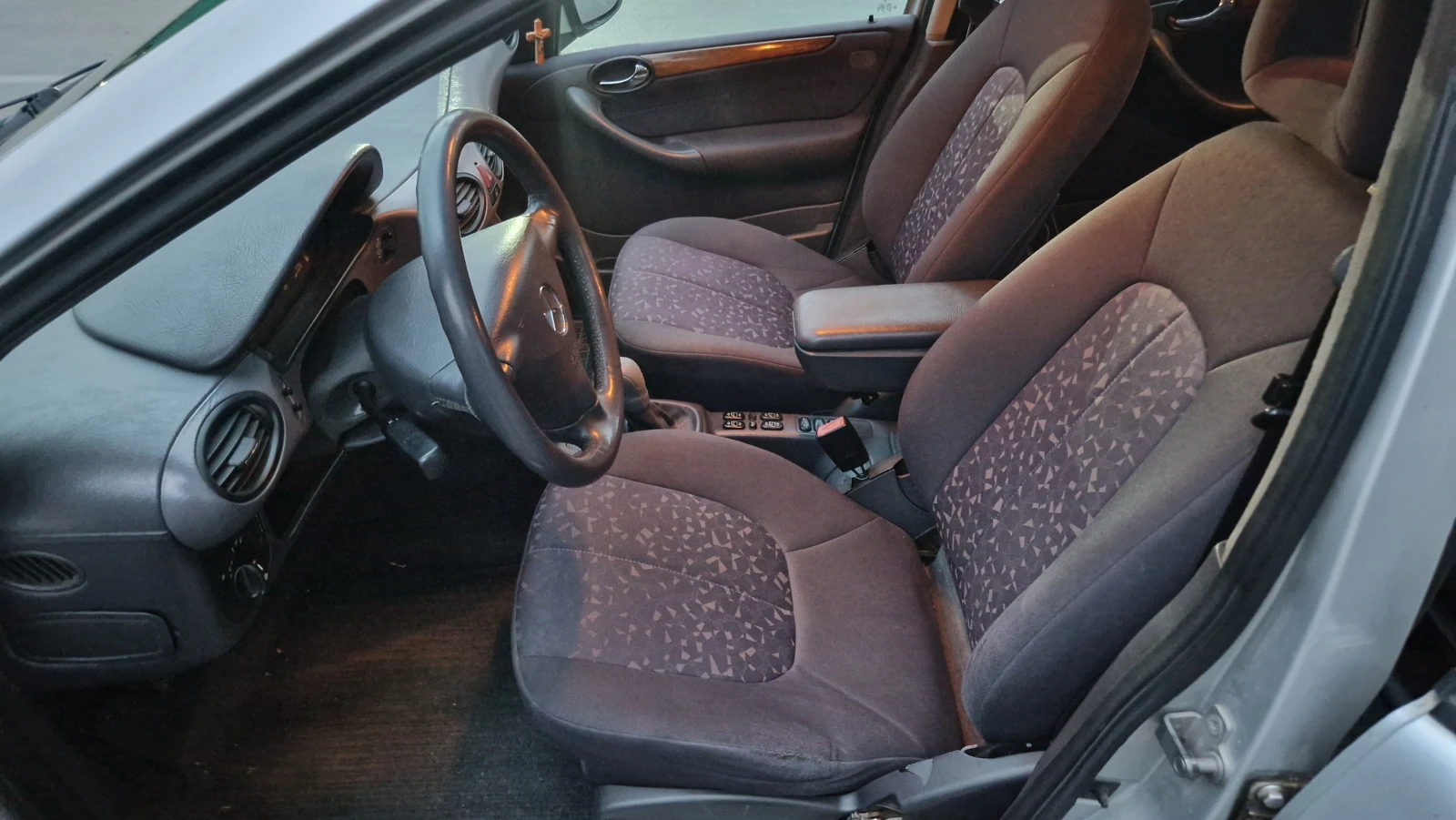 Mercedes-Benz A 170   | Mobile.bg   12