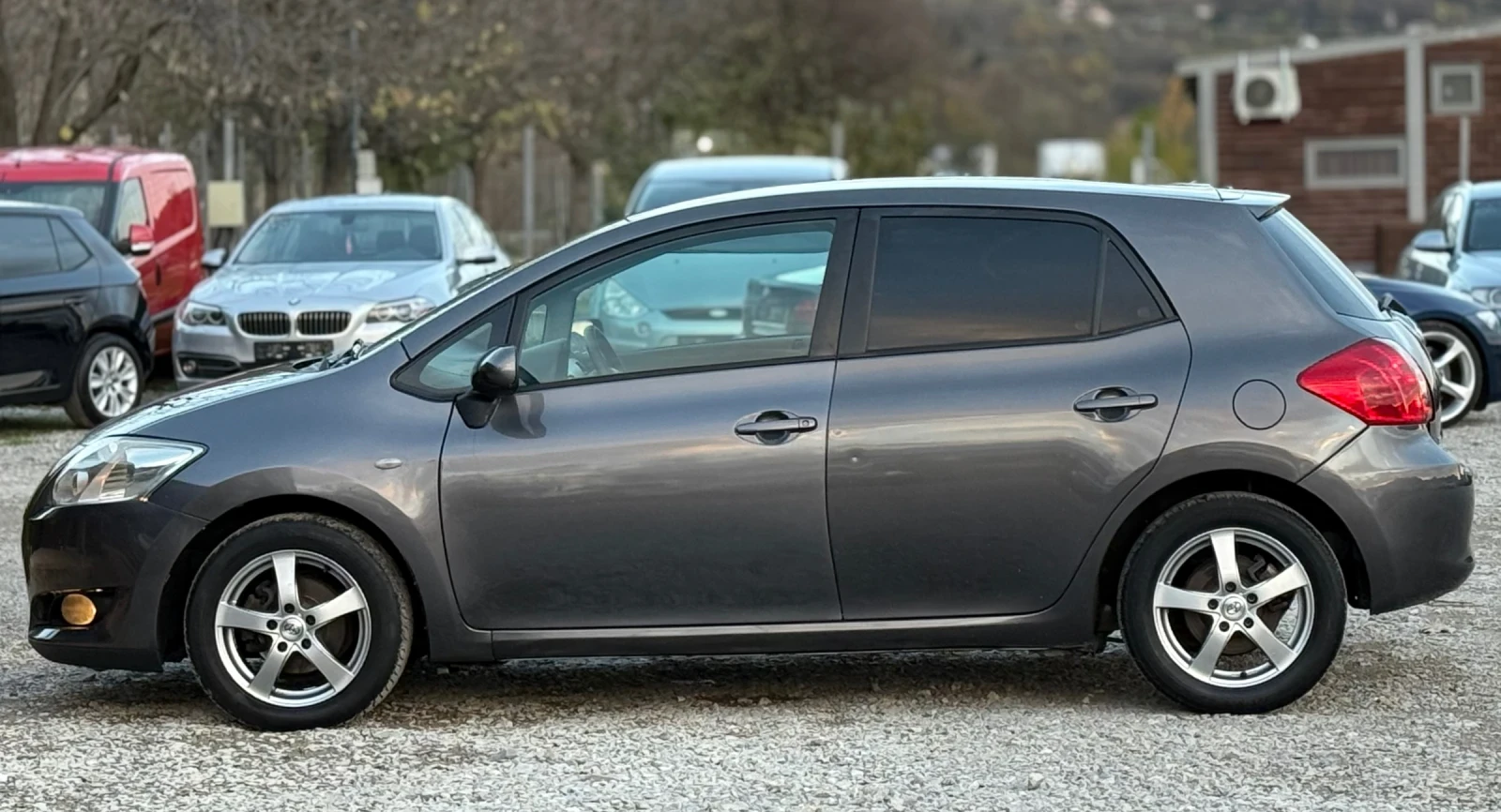 Toyota Auris 1.6VVT-i 124к.с * ГАЗ* * Климатроник*  - изображение 7
