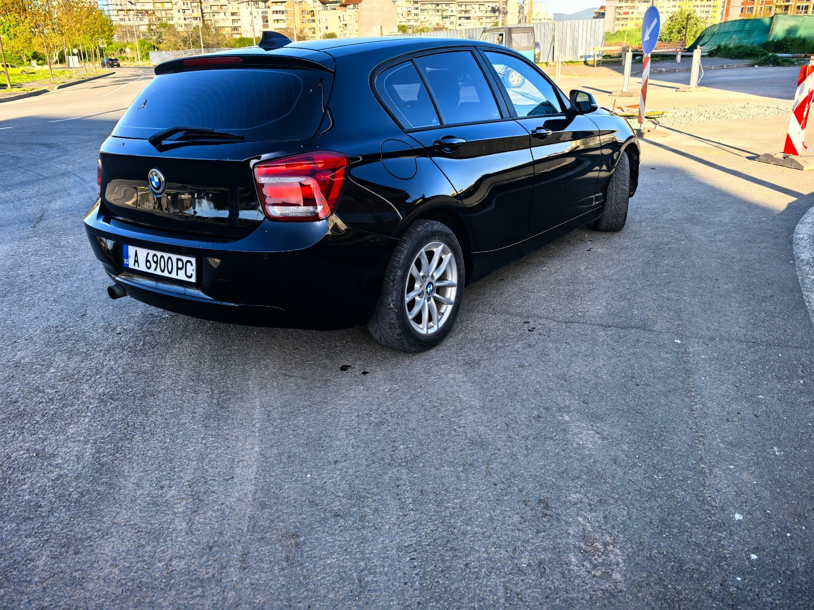 BMW 118 2.0D, снимка 3 - Автомобили и джипове - 53624044