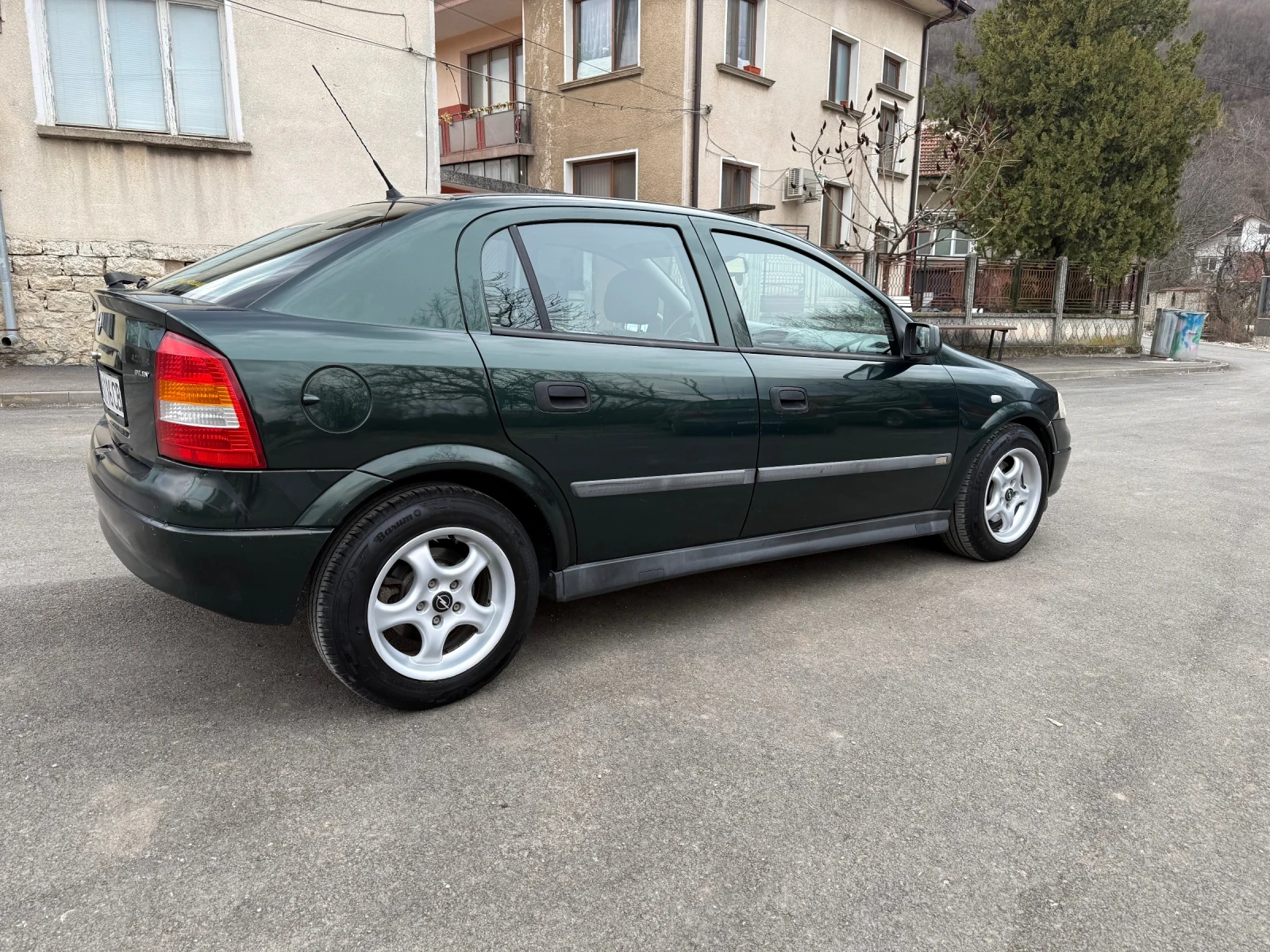 Opel Astra, снимка 7 - Автомобили и джипове - 53950130