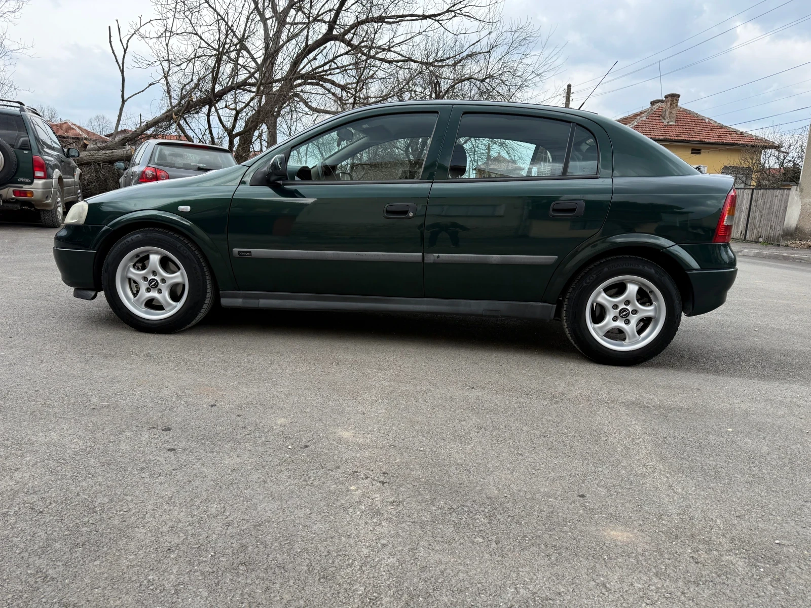 Opel Astra, снимка 6 - Автомобили и джипове - 53950130