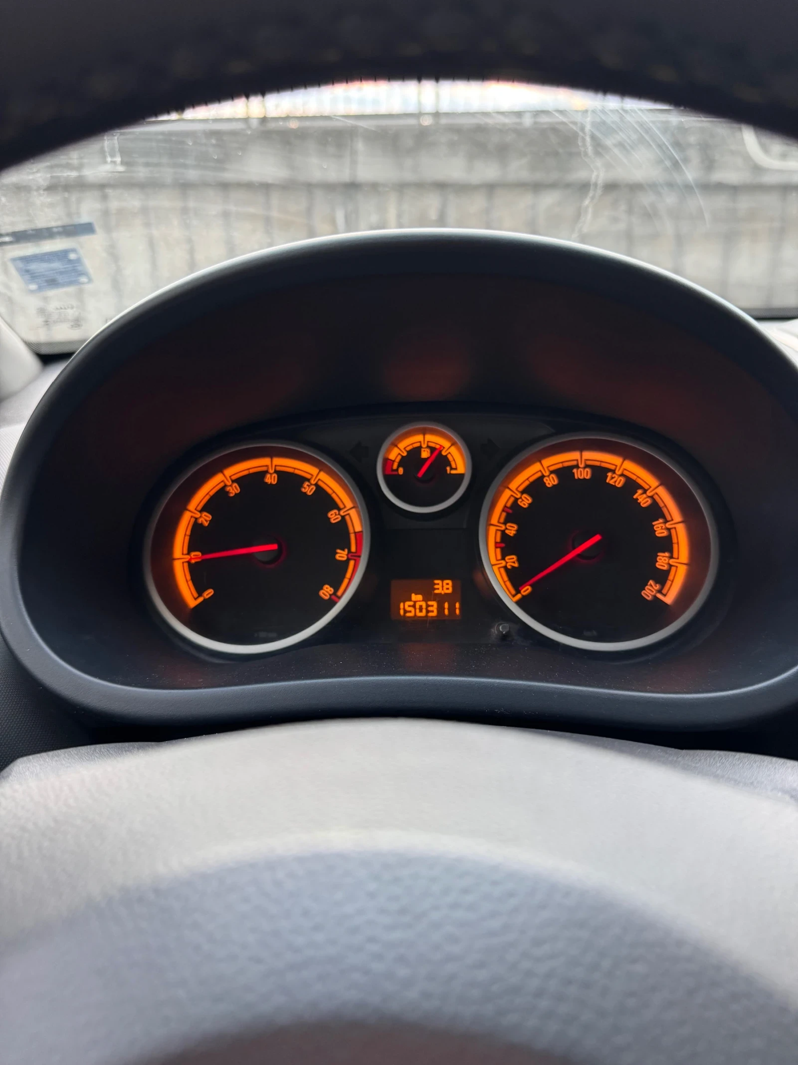 Opel Corsa 1.2 , снимка 9 - Автомобили и джипове - 53992845